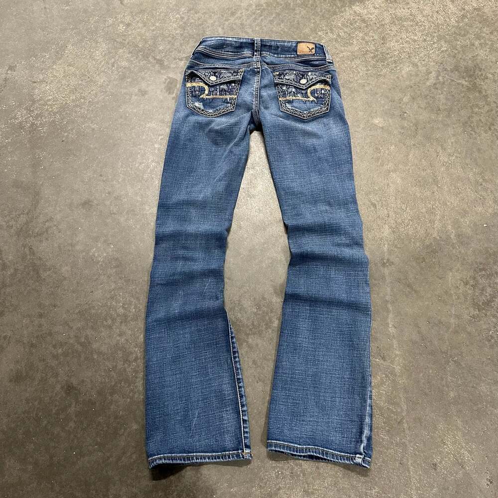 American Eagle Outfitters Flap Pocket Embellished Low-Rise Kick Bootcut Jeans - Picture 1 of 8